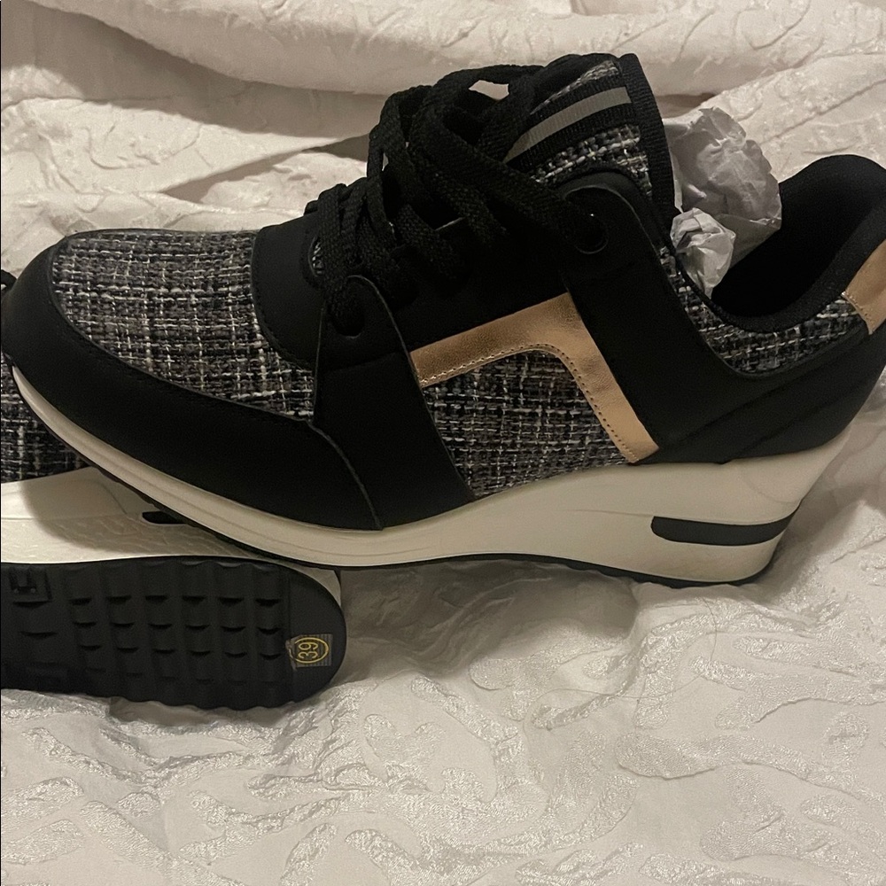 Women's Black and Gold Wedge Athletic Shoes - Picture 4 of 6